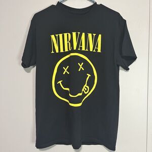 Nirvana T-Shirt Unisex Medium Black with Yellow Logo Graphic